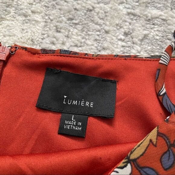 🏷️ 5 for $25 - LUMIERE Cold Shoulder Dress - Picture 13 of 15